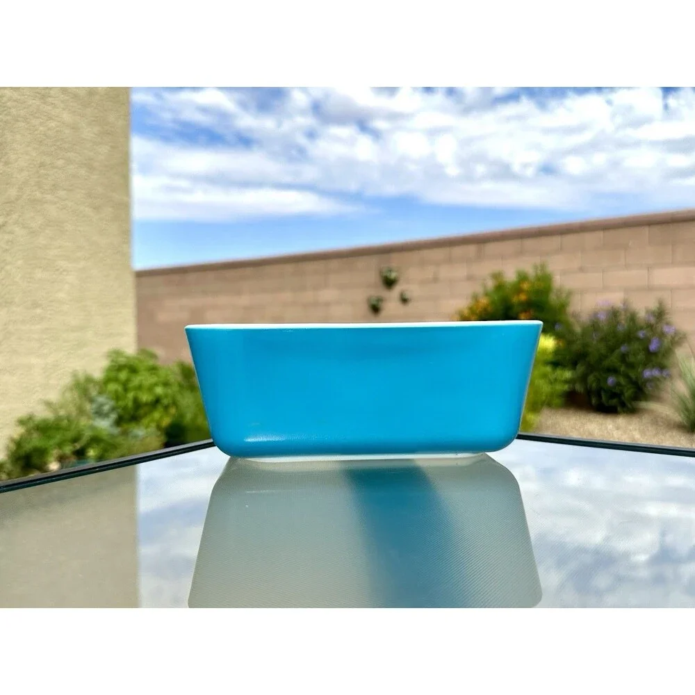 Vintage PYREX 502-B Refrigerator Dish Turquoise Blue NO Lid Fridgie Milk Glass
